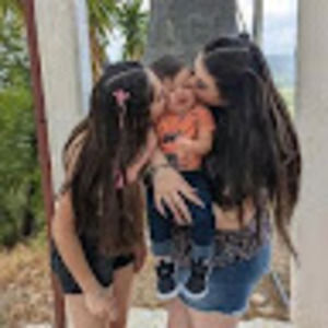 Meet your Posher, Alena